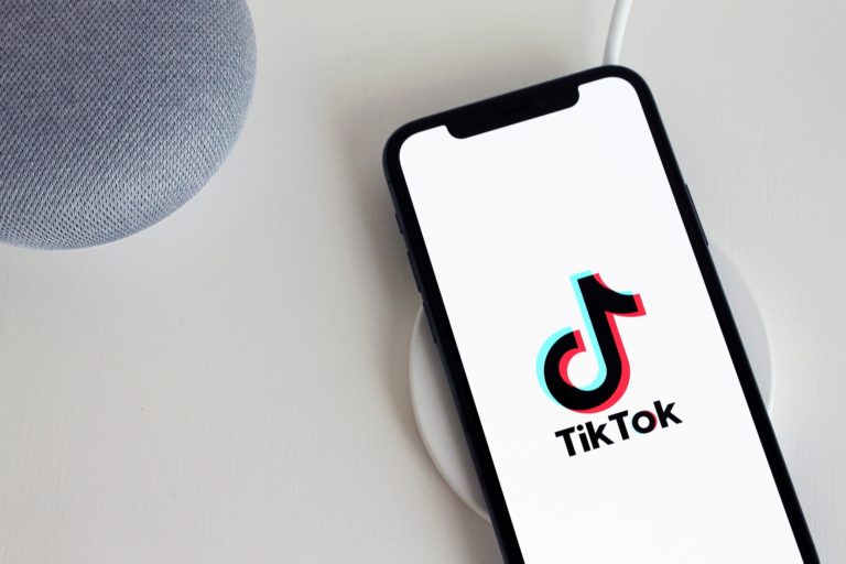 Comissão europeia ameaça proibir utilização do TikTok na Europa