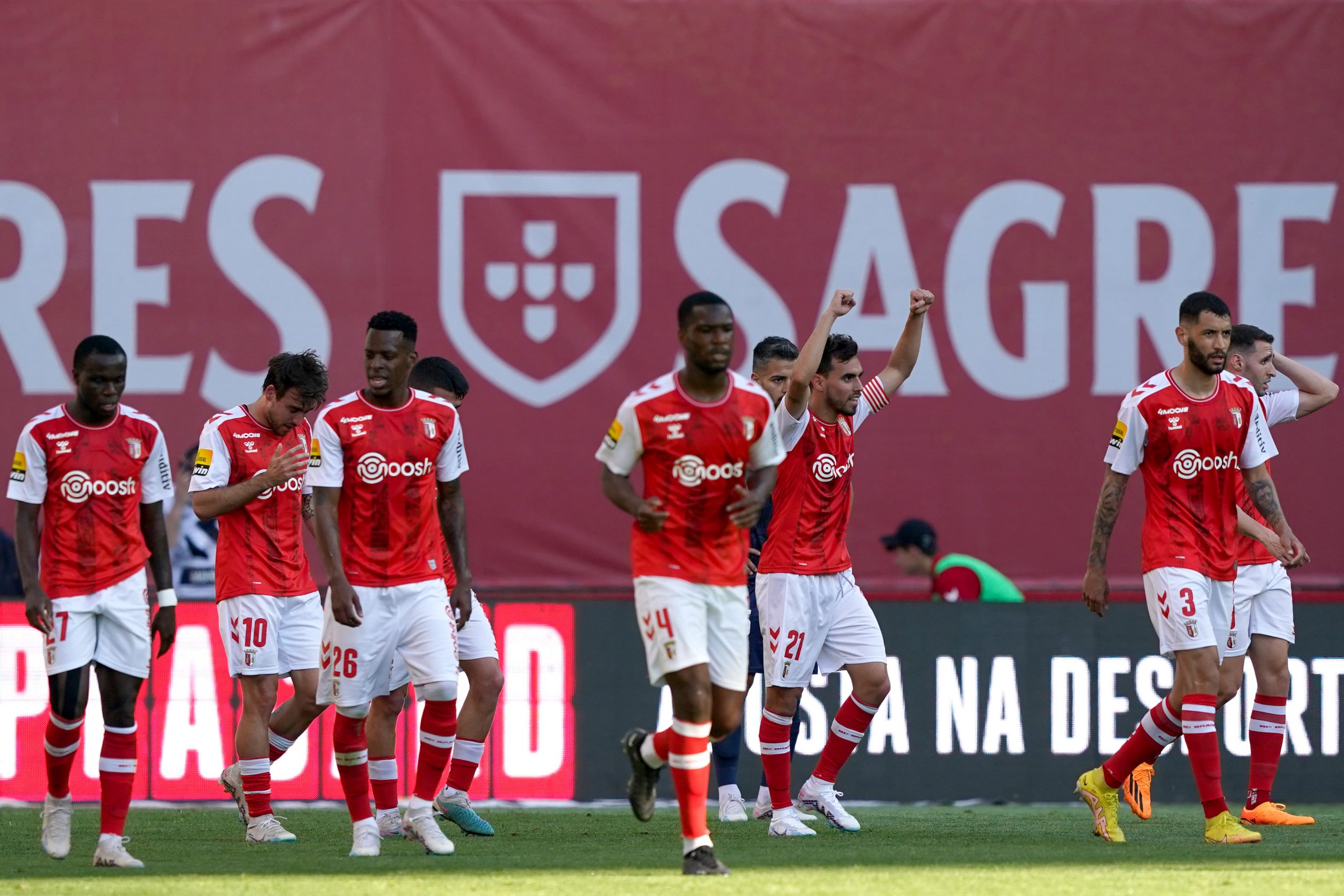 Braga Vence Gil Vicente E Coloca-se A Seis Pontos Do Líder Benfica ...