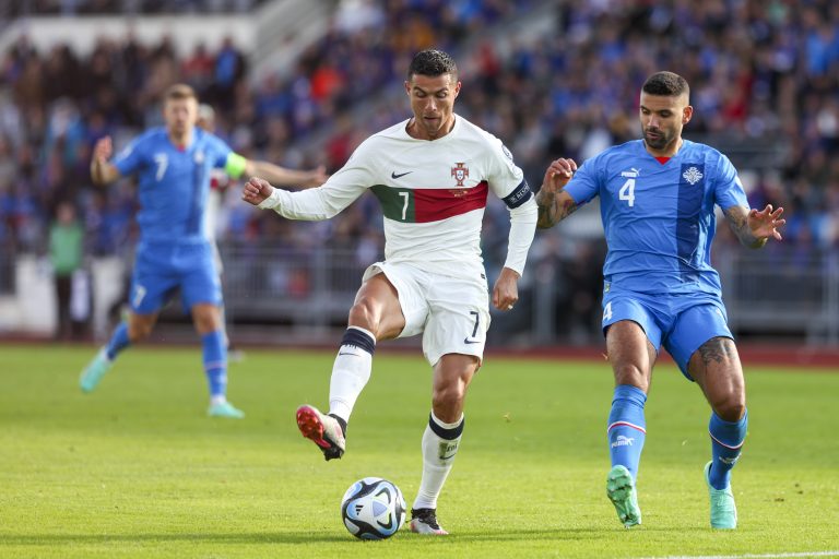 Euro2024: Portugal vence em casa da Islândia com golo de Ronaldo