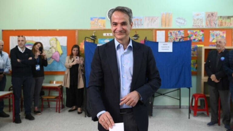 Conservadores vencem por larga margem eleições na Grécia