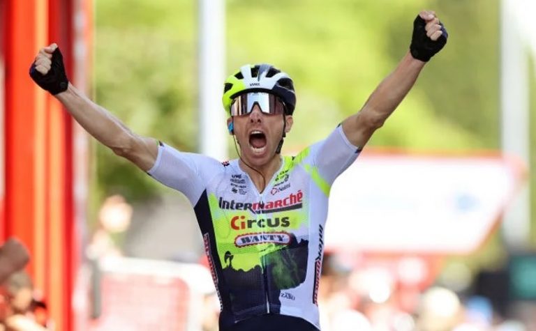 Vuelta: Rui Costa feliz com um triunfo « muito importante »