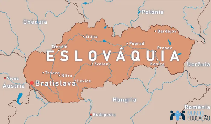 Antigo primeiro-ministro populista pró-russo vence legislativas na Eslováquia