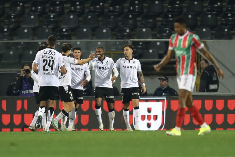 Vitória SC vence Estrela da Amadora e mantém-se a par do Braga