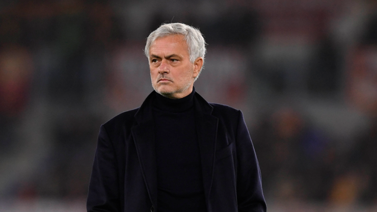 José Mourinho deixa o AS Roma