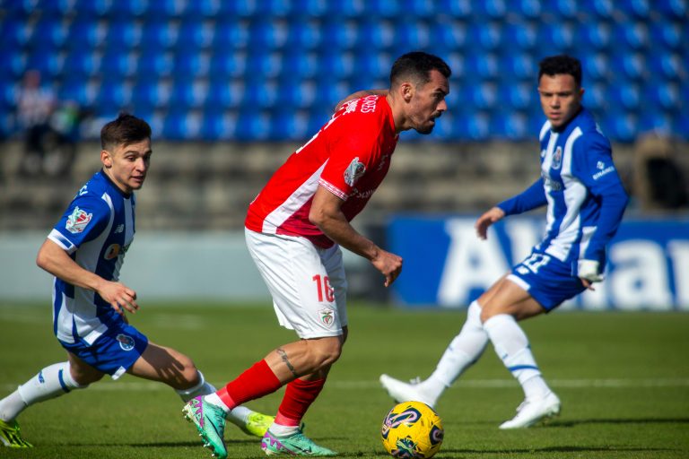 FC Porto vence Santa Clara e marca encontro com Vitória SC nas &lsquo;meias&rsquo; da Taça