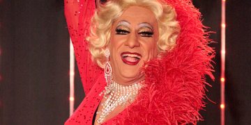 Nello, artista-transformista ®Tours Métropole Val-de-Loire