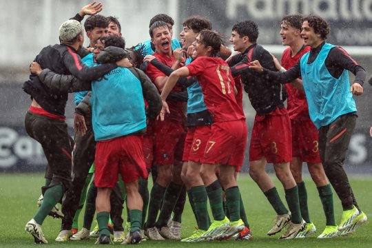 Portugal apura-se para a fase final do Europeu de sub-17