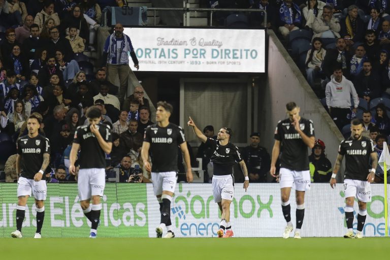 Vitória SC vence na visita ao FC Porto e aproxima-se dos ‘dragões’