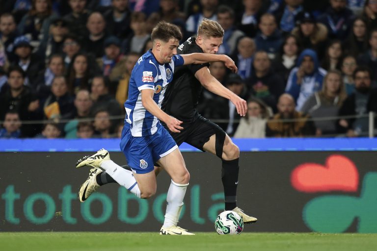 Gyökeres ’empata’ FC Porto e deixa Sporting a cinco pontos do título