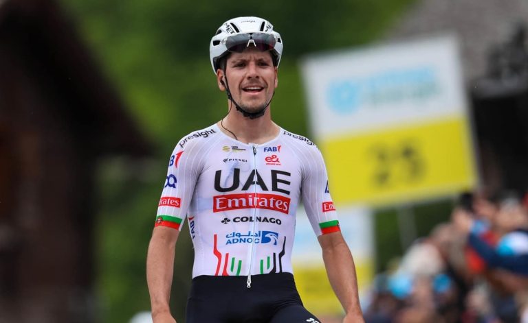 Ciclista João Almeida vence sexta etapa da Volta à Suíça