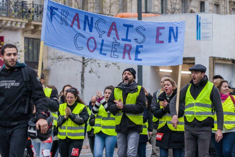 França avança para o desconhecido com uma nova geração à beira do poder  – Opinião