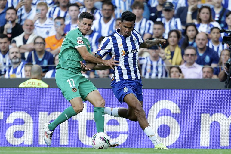 FC Porto vence Rio Ave e iguala Sporting no comando da I Liga