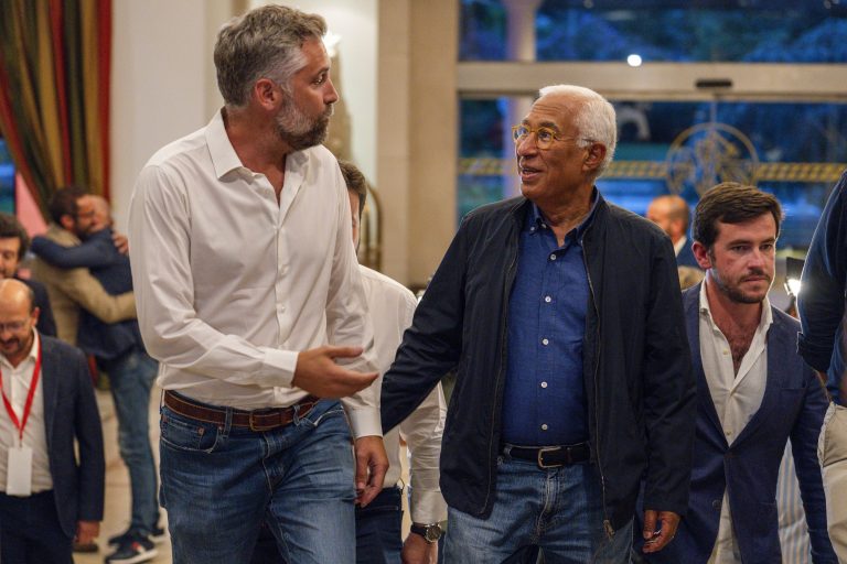 António Costa diz que culpa não será do PS se OE2025 chumbar