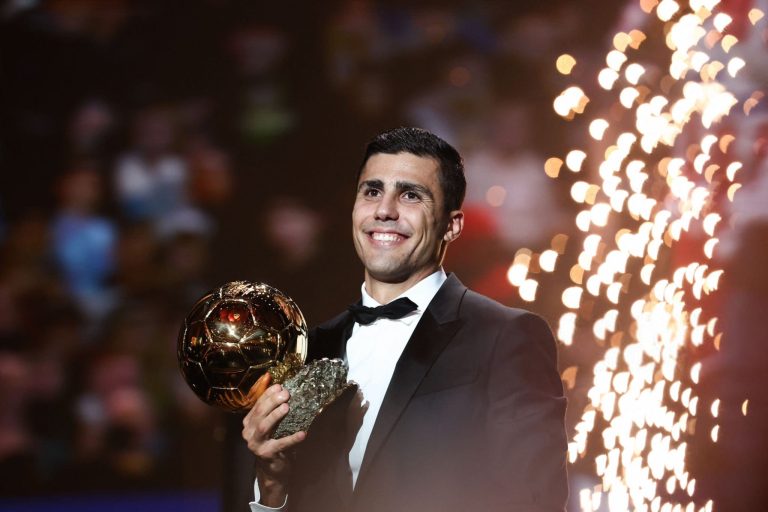 Futebolista espanhol Rodri Hernández vence a Bola de Ouro