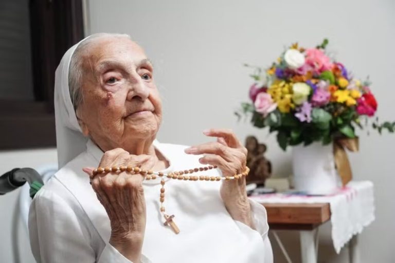 Morreu a pessoa mais velha do mundo. Era brasileira e tinha 116 anos