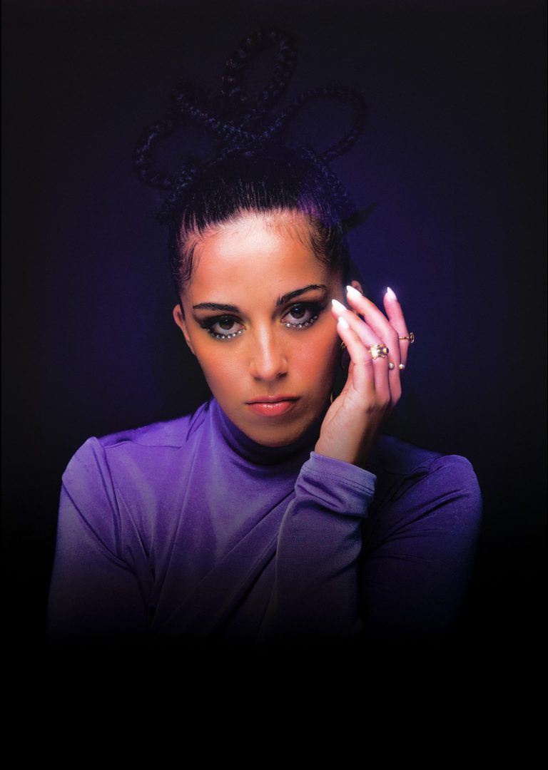 SARA CORREIA, FOLIES BERGÈRES