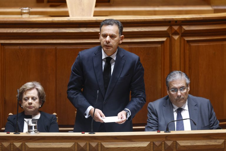 Incêndios: Montenegro afirma ter estado “sempre ao leme” no acompanhamento e coordenação 