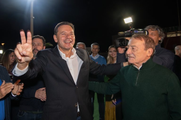 Autárquicas: imprensa destaca vitoria do PSD nas principais câmaras do país