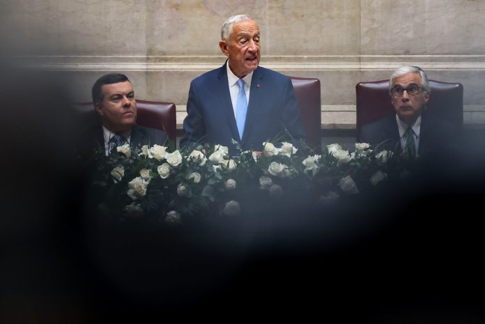 Sessão Solene Evocativa do dia 25 de Novembro de 1975