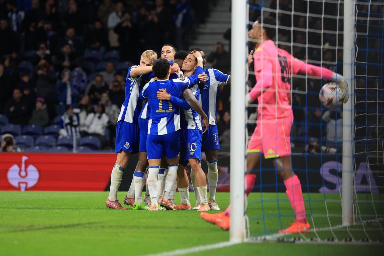FC Porto soma terceiro triunfo com ‘bis’ de Gabri Veiga na receção ao Nice