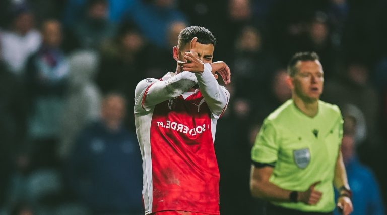 Sporting de Braga resgata empate em inferioridade na visita ao Rangers