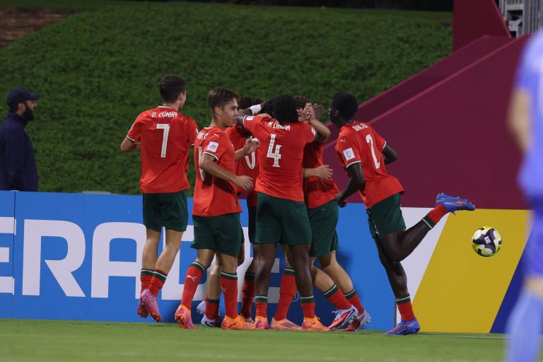 Portugal vence Brasil nos penáltis e garante final inédita do Mundial de futebol sub-17