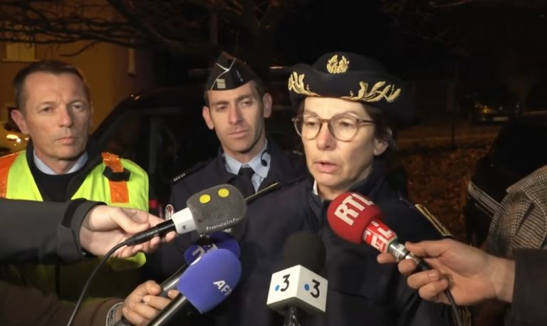 Duas crianças, de três e cinco anos, morreram na sequência de uma violenta explosão