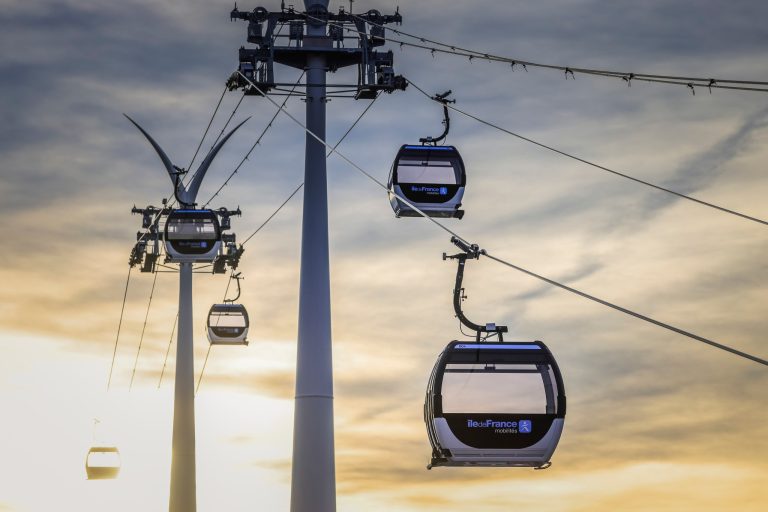 Île-de-France inaugura primeiro teleférico, o Cabo C1