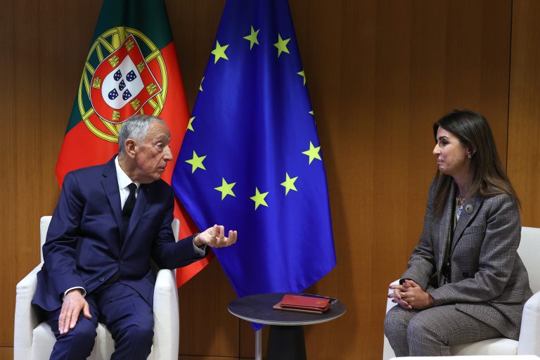 Chega e PCP deixam críticas ao discurso de Marcelo em Estrasburgo