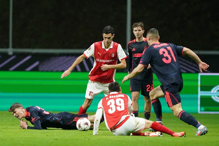 Braga vence Nottingham e segue em zona de apuramento direto para os &lsquo;oitavos&rsquo;