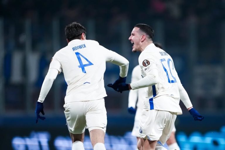 Golo de Gül a acabar garante ao FC Porto play-off de acesso aos &lsquo;oitavos&rsquo;