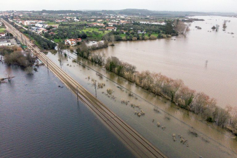 Mau tempo: Montenegro anuncia que haverá um Plano de Recuperação e Resiliência exclusivamente português