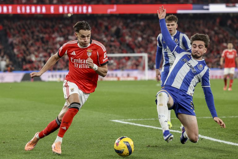 FC Porto ‘desperdiça’ vantagem de dois golos e empata na visita ao Benfica
