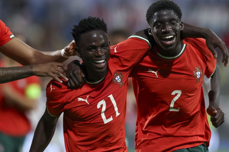 Portugal vence Escócia e está mais perto do Europeu de sub-21