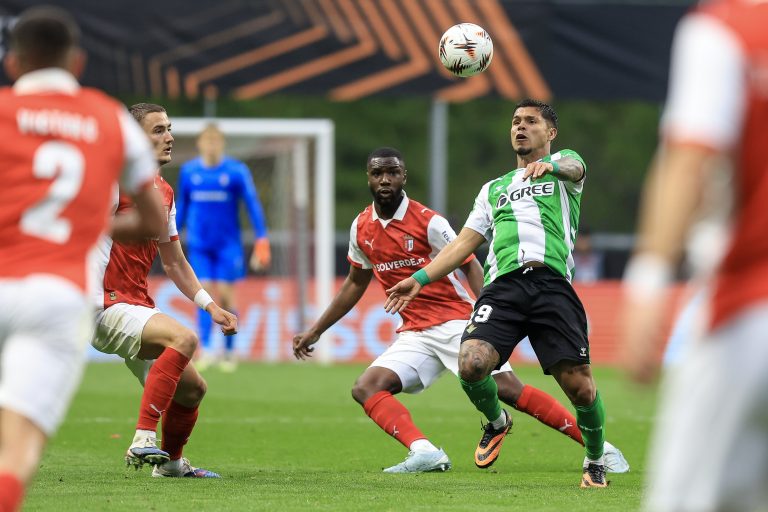 Sporting de Braga e Betis empatam a um na &lsquo;pedreira&rsquo;