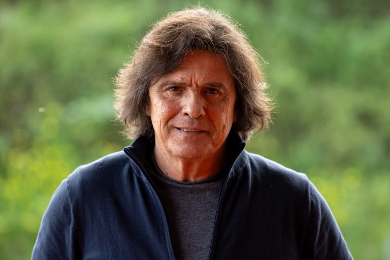 Morreu o cantor Luís Represas