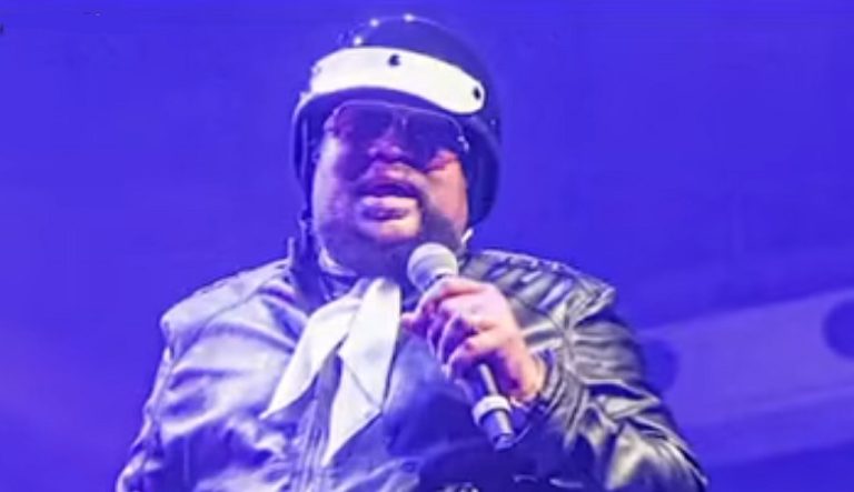 Victor Willis, líder dos Village People, morreu aos 74 anos