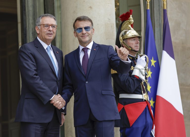 Seguro afirma que relações entre Portugal e França estão num momento “muito positivo”