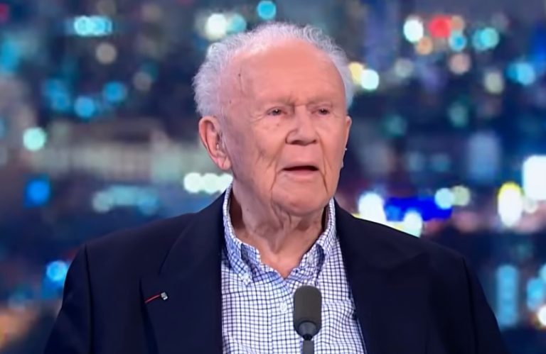 Morreu Philippe Bouvard, figura histórica da rádio francesa, aos 96 anos