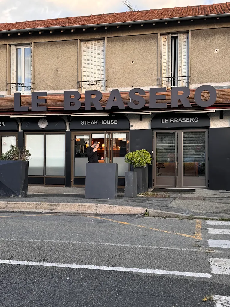 LE BRASERO