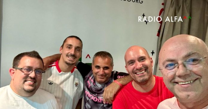 Tribuna_070926