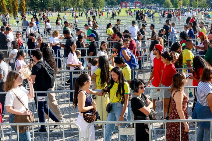 Brasil/Eleições: Votação em Portugal