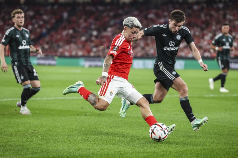 Benfica vence o Celtic e segue entre os líderes da prova