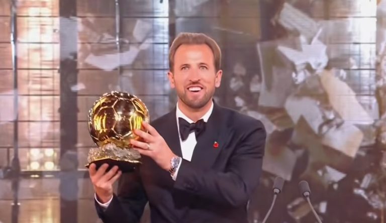 Inglês Harry Kane conquista a Bola de Ouro pela primeira vez